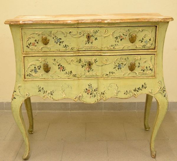 Cassettone ,in stile 700, legno dipinto a fiori, due cassetti, gambe mosse, cm 97x50x89