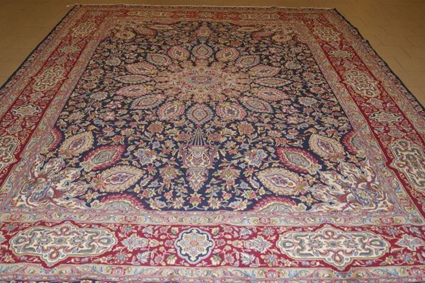 Tappeto persiano, sec. XX, Kerman, cm 392x295, mq 11,56