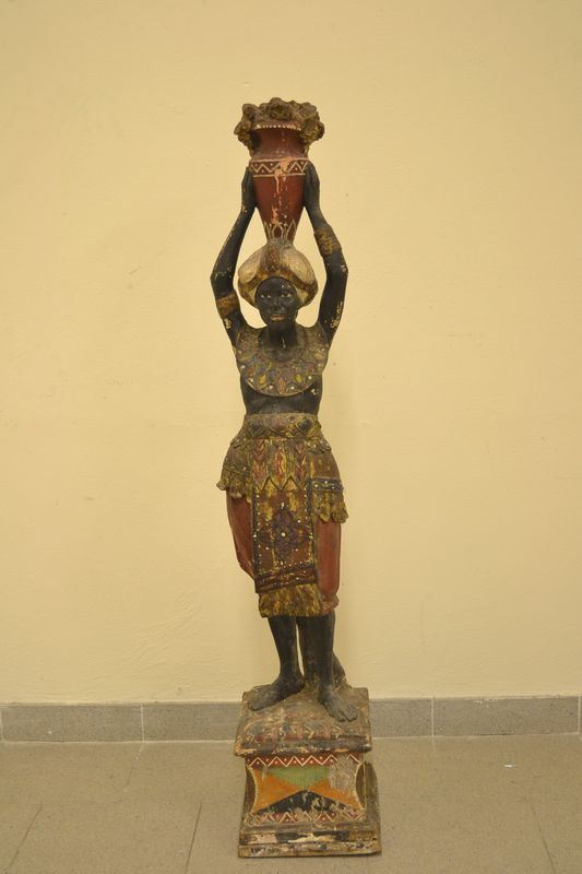 Scultura, sec. XX, arte africana, raffigurante FIGURA, alt. cm 124