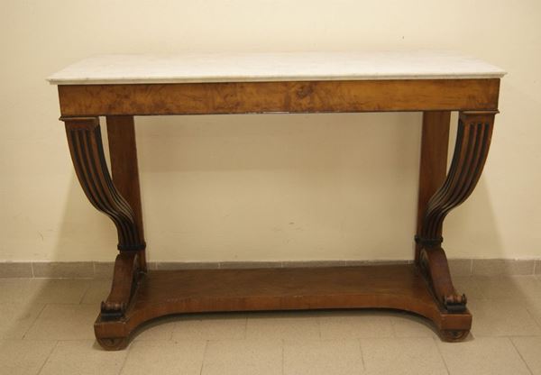 Console, Toscana, sec. XIX, con sostegni sagomati, piano in marmo, cm 150x61x107