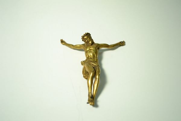 Crocefisso, sec. XVIII, in bronzo dorato, cm 11,5x10,5