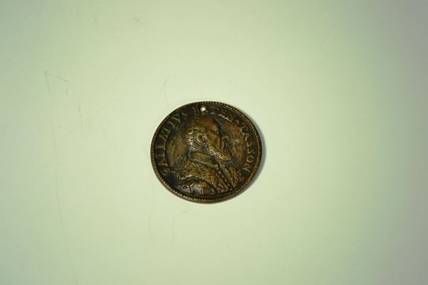 Medaglia commemorativa, sec. XIX, in bronzo raffigurante sul recto profilo di Galeazzo Tasson, sul verso figura virile entro paesaggio, presenta foro per la sospensione, diam. cm 6,5, fusione postuma