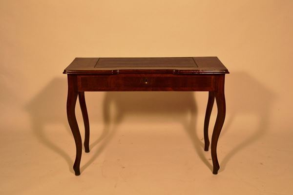 Console studio  - Asta Arredi, oggetti d'arte, mobili antichi e argenti - Poggio Bracciolini Casa d'Aste