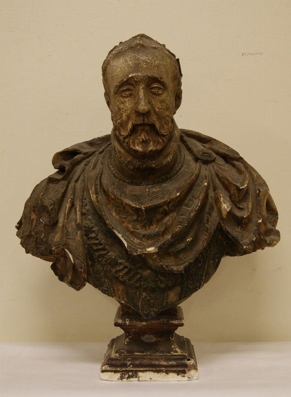 Busto decorativo, sec. XIX, Enrico IV, in gesso, alt. cm 75