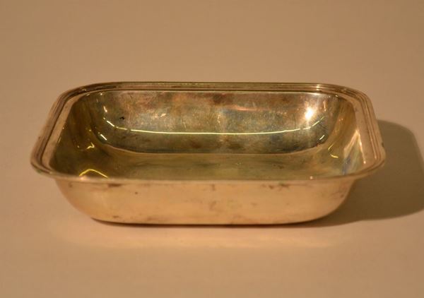Vaschetta di forma quadrata, in argento, cm 17x17, g 220
