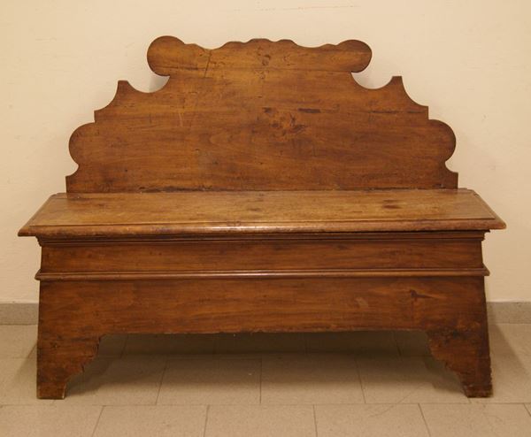 Cassapanca, Toscana, sec. XVIII, in gattice, spalliera sagomata, cm 133x37x99