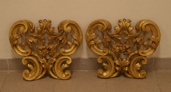 Coppia di fregi dorati, sec. XIX, in legno intagliato, cm 42x35x3(2)  - Asta Antiquariato e Collezionismo - Poggio Bracciolini Casa d'Aste