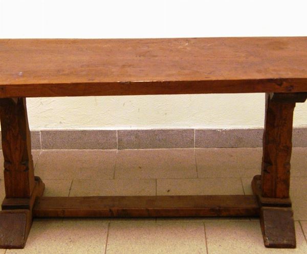 Tavolo basso, in stile '700, in legno, cm 121x44x53