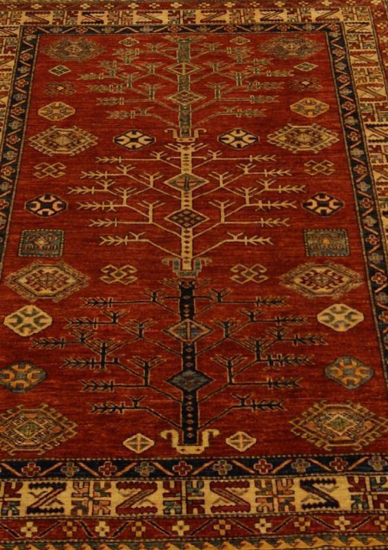 Tappeto uzbek afgano con colori vegetali naturali, fondo rosso a motivo naturalistico con albero della vita, cm 235x163  - Asta Antiquariato, Collezionismo & Gioielli - Poggio Bracciolini Casa d'Aste