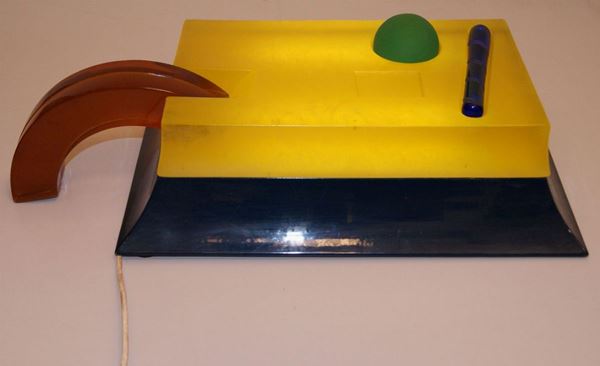 Multiplo, Daum, firmato Del Pezzo, in plastica, tiratura 12/20, cm 58x30x13