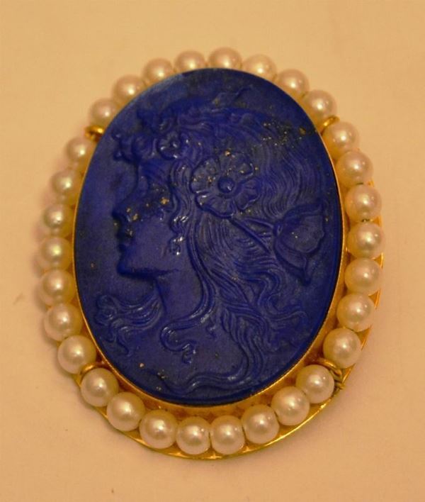Pendente cammeo in lapislazzuli e perle PROFILO DI DONNA con montatura in oro di gr. 10,9