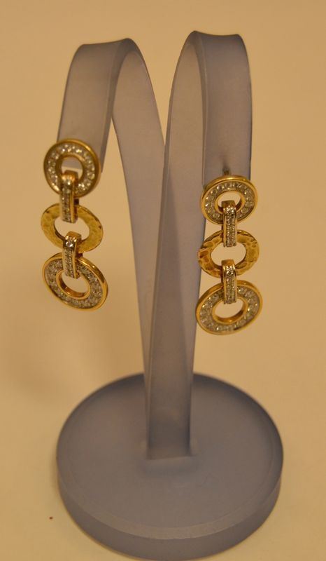 Coppia di orecchini CIRCLES a pendente in oro giallo e brillantini,  g 12,5, marcato Torrini(2)