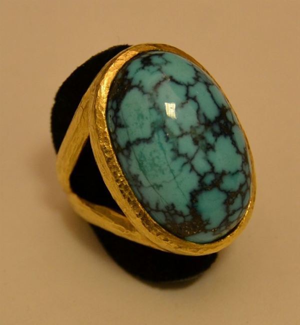Anello in oro giallo, con turchese cabouchon, oro g 15, marcato Torrini