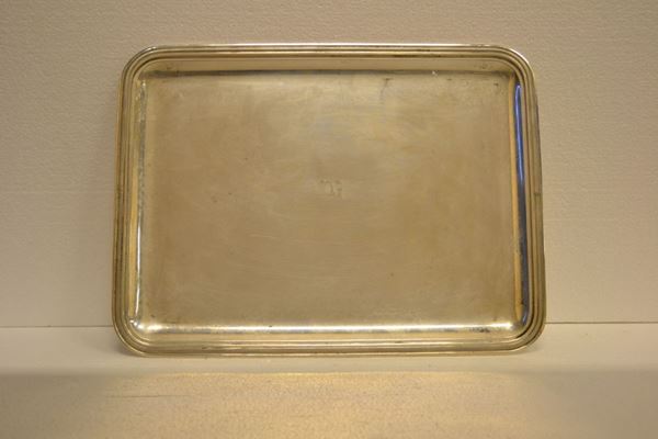 Vassoio da formaggi, facitore Spoggi, di forma rettangolare in argento con  piano in vetro, g 1200 lordi
