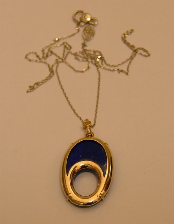 Collana in oro bianco con pendente in oro e lapislazzuli, peso oro g 5, marcato Torrini