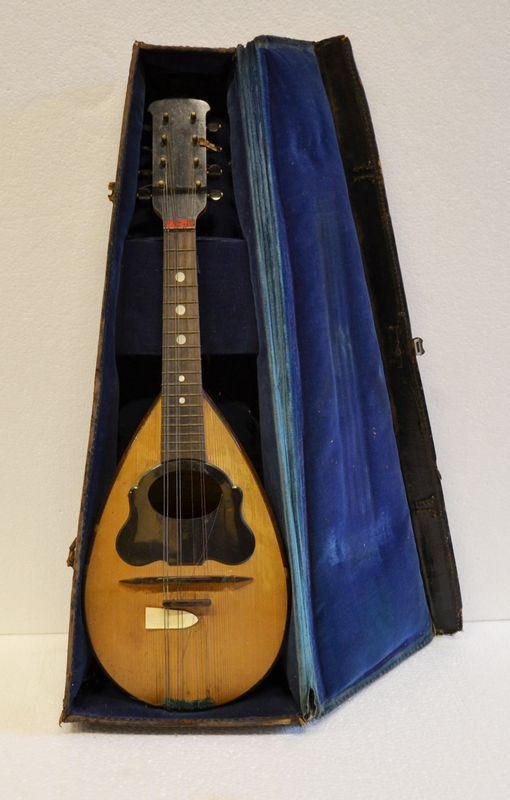 Mandolino, 60 cm, con custodia