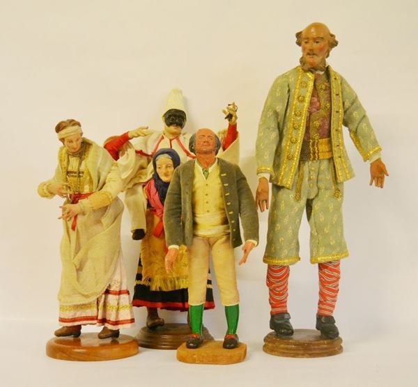 Cinque personaggi in legno, FIGURE NAPOLETANE, sec. XIX e XX  (5 )