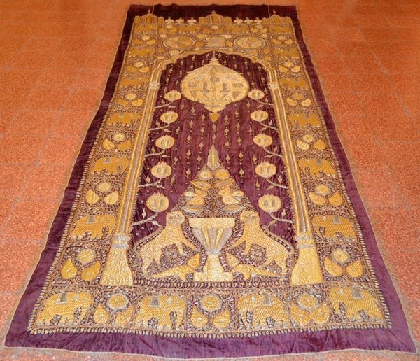 Pannello, India, inizi sec. XX, in velluto e seta