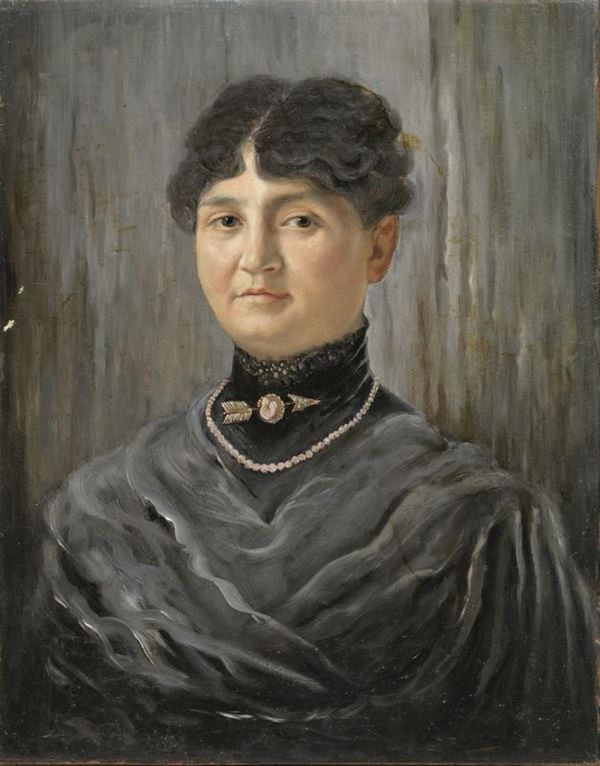 Scuola Italiana sec. XX   RITRATTO DI SIGNORA IN ABITO SCURO CON COLLANA DI PERLE E SPILLA A FRECCIA   olio su tela, cm 62x48, senza cornice