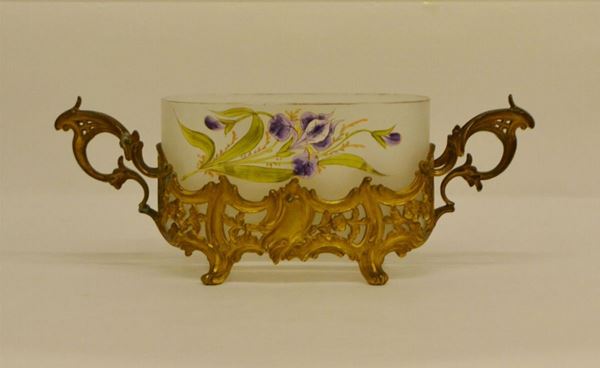 Vasetto liberty, in vetro decorato a fiori e metallo dorato