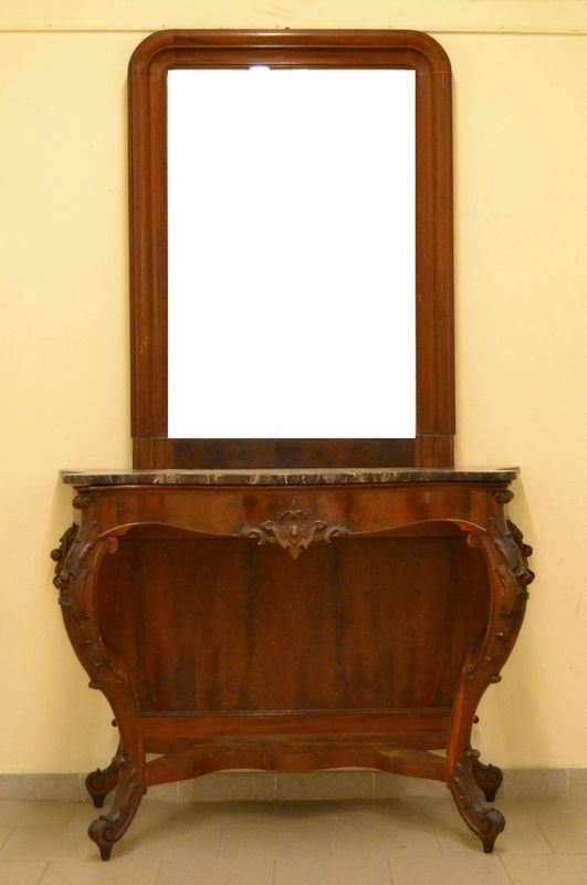Consolle con specchiera, Luigi Filippo sec. XIX, in mogano, con gambe sagomate e intagliate, piano di marmo sagomato e sottopiano, cm 140x65x235