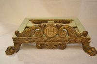 Leggio da tavolo con zampe leonine, cm 52x40x16,5