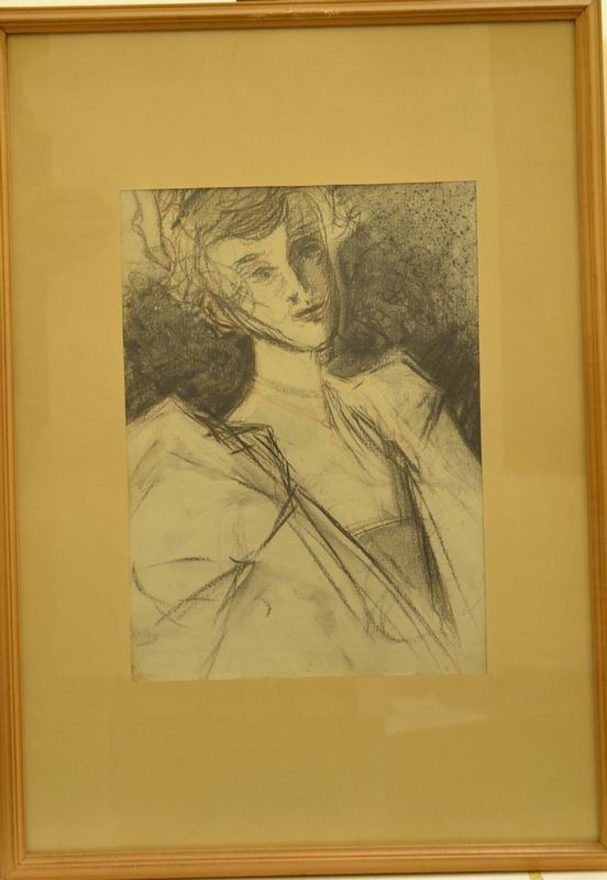 Scuola del sec. XX   RITRATTO FEMMINILE   carboncino su carta, cm 29x20