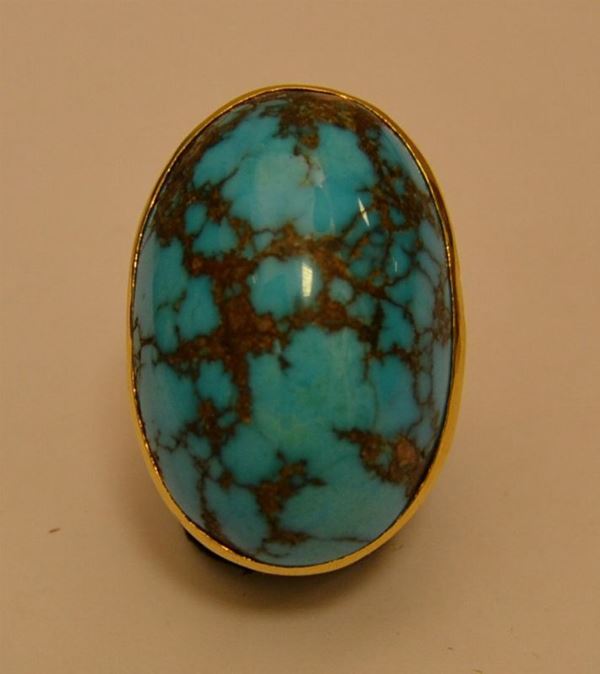 Anello, in oro giallo, con pietra di turchese, g 15, marcato Torrini