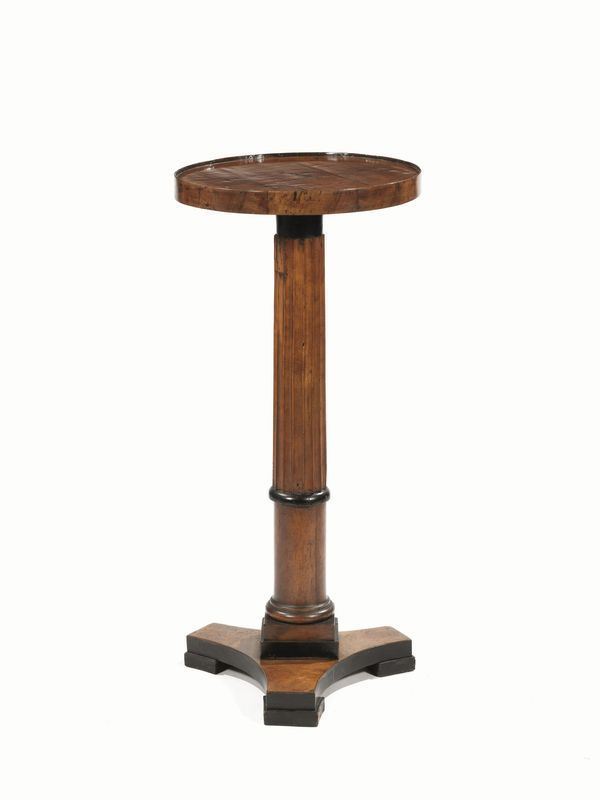 Tavolino servomuto a gamba centrale scanalata, piano rotondo a vassoio diametro cm. 40 circa