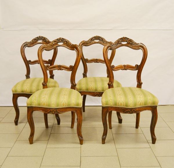 Quattro sedie, Luigi Filippo, Toscana, sec. XIX, in noce, spalliera sagomata, seduta imbottita e ricoperta in stoffa a righe ( 4 )
