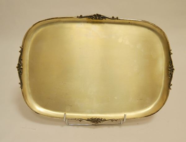 VASSOIO  di forma  ovale in argento g 1065  cm 41x28