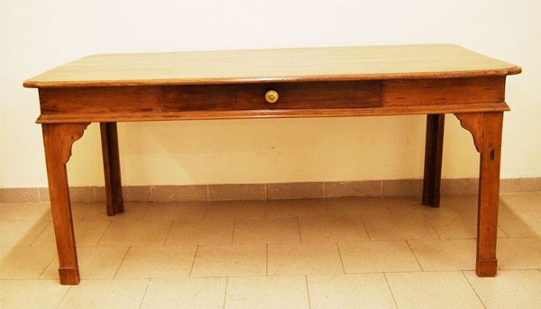 Tavolo, Emilia, sec. XVIII, in noce, gambe a colonna, un cassetto, cm 177x88x80