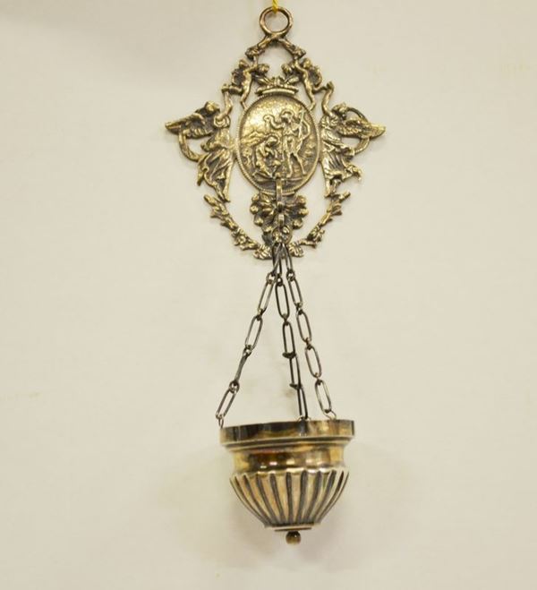 Acquasantiera, in argento con pannello raffigurante il Battesimo di GesÃ¹    con vaschetta pendente sbalzata a costolonature, g 140  - Asta Antiquariato, Collezionismo, Gioielli e  Orologi - Poggio Bracciolini Casa d'Aste