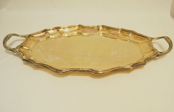 Vassoio ovale in argento 925 bordo sagomato a due manici, gr 184, cm 56x32