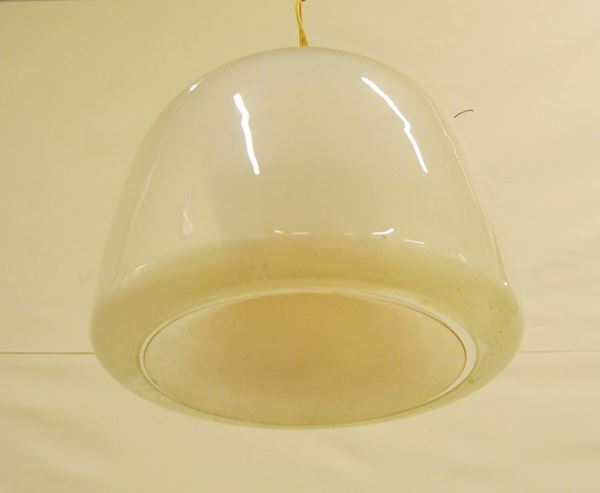 Lumiera, anni 70, in vetro, alt. cm 34, diam. cm 43