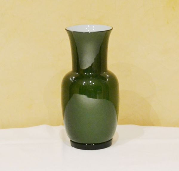 Vaso, in vetro di murano, manifattura Venini, anno 1991, alt. cm 28,5