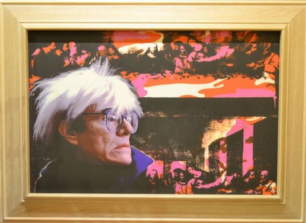 A firma non leggibile  ANDY WARHOL. L'ULTIMA CENA  stampa fotografica su tela, cm 100x150  sul retro: firma illeggibile, titolato e datato