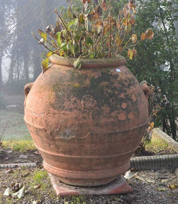 Orcio, sec. XIX, in terracotta, alt. cm 100