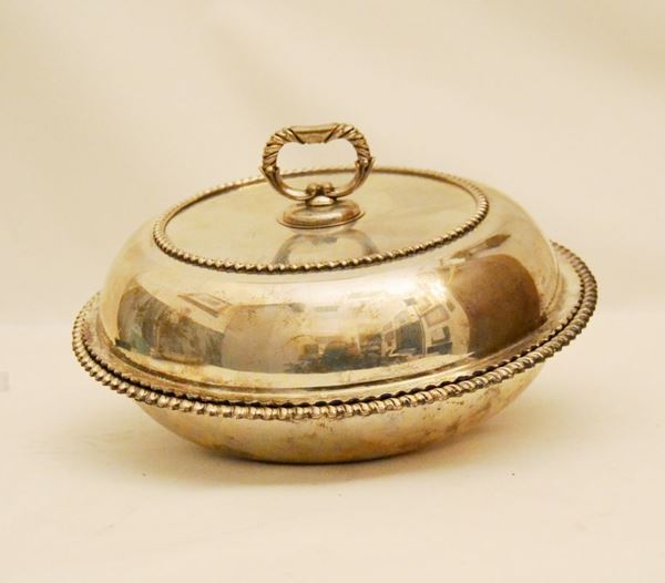 Legumiera in argento d forma rotonda g 1308  - Asta Gioielli, Argenti, Design, Mobili, Oggetti d'arte, Dipinti ed Arte Orientale - Poggio Bracciolini Casa d'Aste