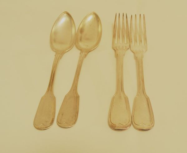 12 forchette e 10 cucchiai in argento per g  1540  - Asta Gioielli, Argenti, Design, Mobili, Oggetti d'arte, Dipinti ed Arte Orientale - Poggio Bracciolini Casa d'Aste