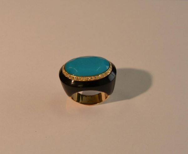  Anello in oro giallo ,onice ,turchese ovale e brillanti g 17,7