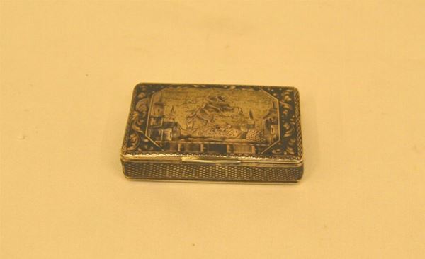 Tabacchiera rettangolare in argento lavorato a niello con veduta del Cremlino, monumento equestre ed una iscrizione,  Mosca , prima metÃ”Ã‡Âª del sec. XI