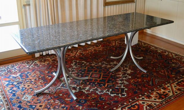  Tavolo, anni 70, piano in marmo, fusto in metallo cromato, cm 219x85x77 