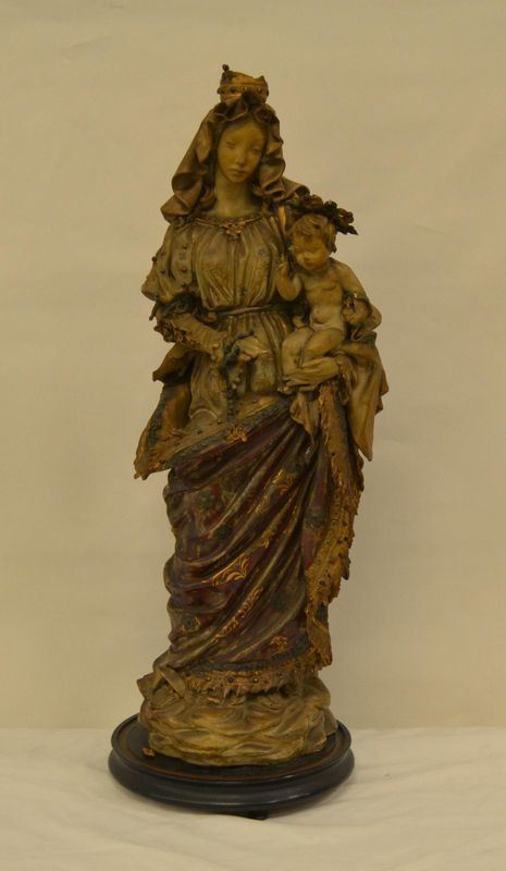  Scultura, sec. XIX, in terracotta smaltata, MADONNA CON BAMBINO, base in legno, alt. cm 68, restauri e rotture, firmata Prof. E. Pattarino 