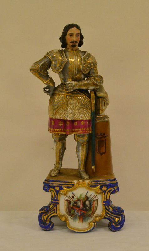  Scultura, sec. XIX, GUERRIERO, in ceramica, alt. cm 40                                                     