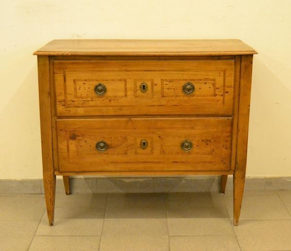  Cassettone, Luigi XVI, Toscana, sec. XVIII, in noce filettato, due cassetti, gambe troncopiramidali, cm 93x43x81 