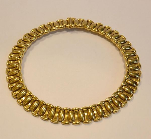 Collana, in oro, a maglie snodate, g 93,2                                     