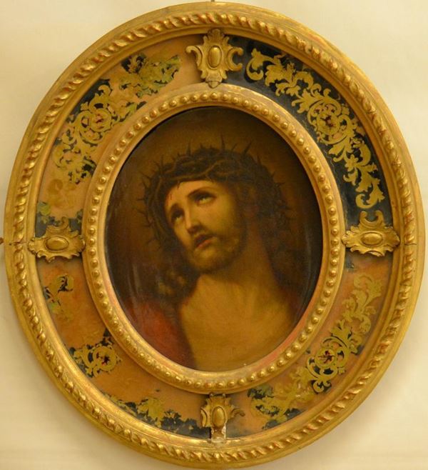 Cornice, Toscana, sec. XIX, in legno dorato e lavorato, con oleografia raffigurante ECCE HOMO, cm 44x50, difetti e mancanze