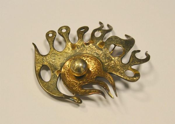  Spilla scultura in oro e argento  &nbsp;&nbsp;&nbsp;&nbsp;&nbsp;&nbsp;&nbsp;&nbsp;&nbsp;&nbsp;&nbsp;&nbsp;&nbsp;&nbsp;&nbsp;&nbsp;&nbsp;&nbsp;&nbsp;&nbsp;&nbsp;&nbsp;&nbsp;&nbsp;&nbsp;&nbsp;&nbsp;&nbsp;&nbsp;&nbsp;&nbsp;&nbsp;&nbsp;&nbsp;&nbsp;&nbsp;&nbsp;&nbsp;&nbsp;&nbsp;&nbsp;