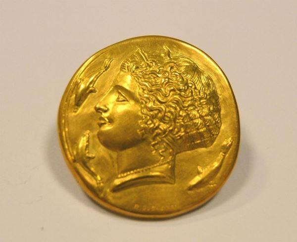  Spilla in oro giallo 